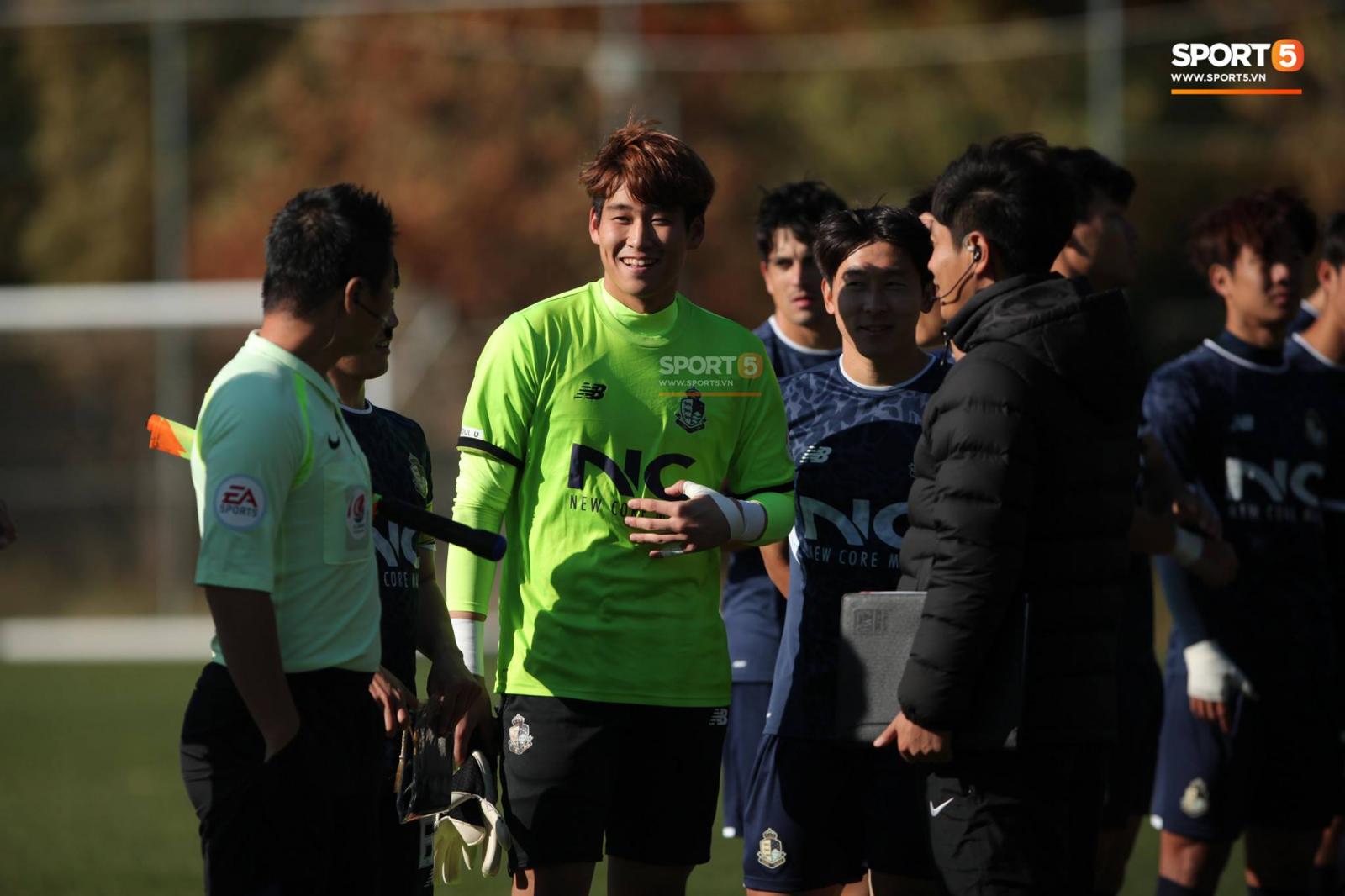 ĐTVN thi đấu giao hữu với Seoul E Land. Ảnh: Sport5 dtvn